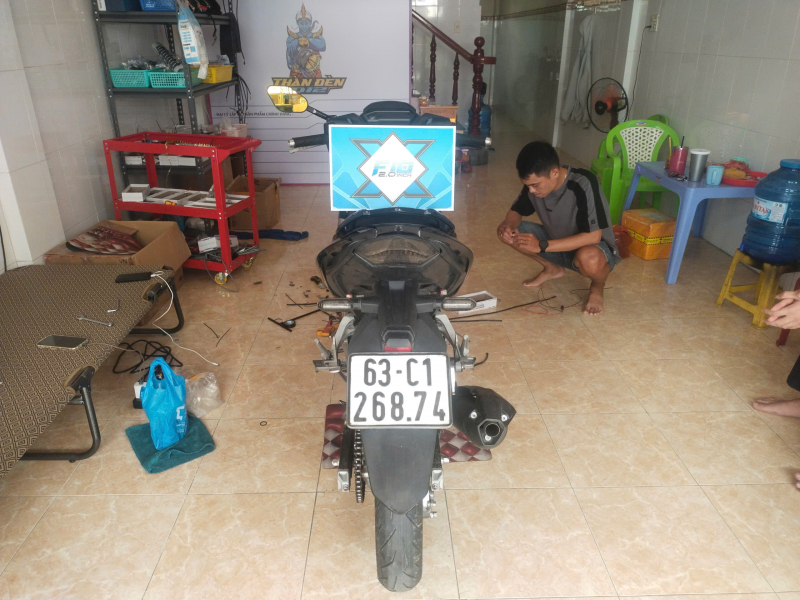 Độ đèn nâng cấp ánh sáng Bi Gầm X-Light F10 2.0 Inch Moto cho xe  Winner X
